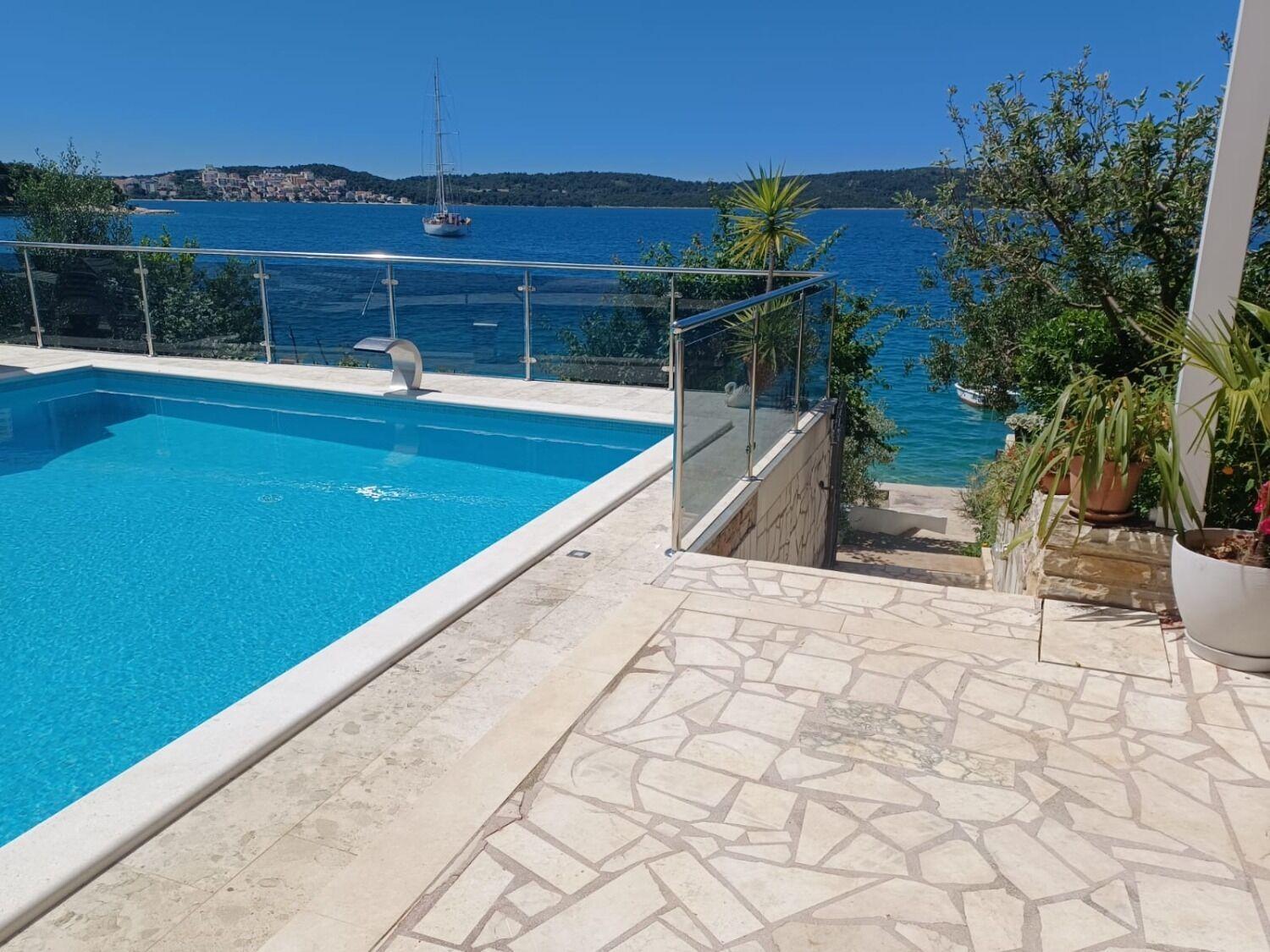 Apartments Marija Трогир Экстерьер фото