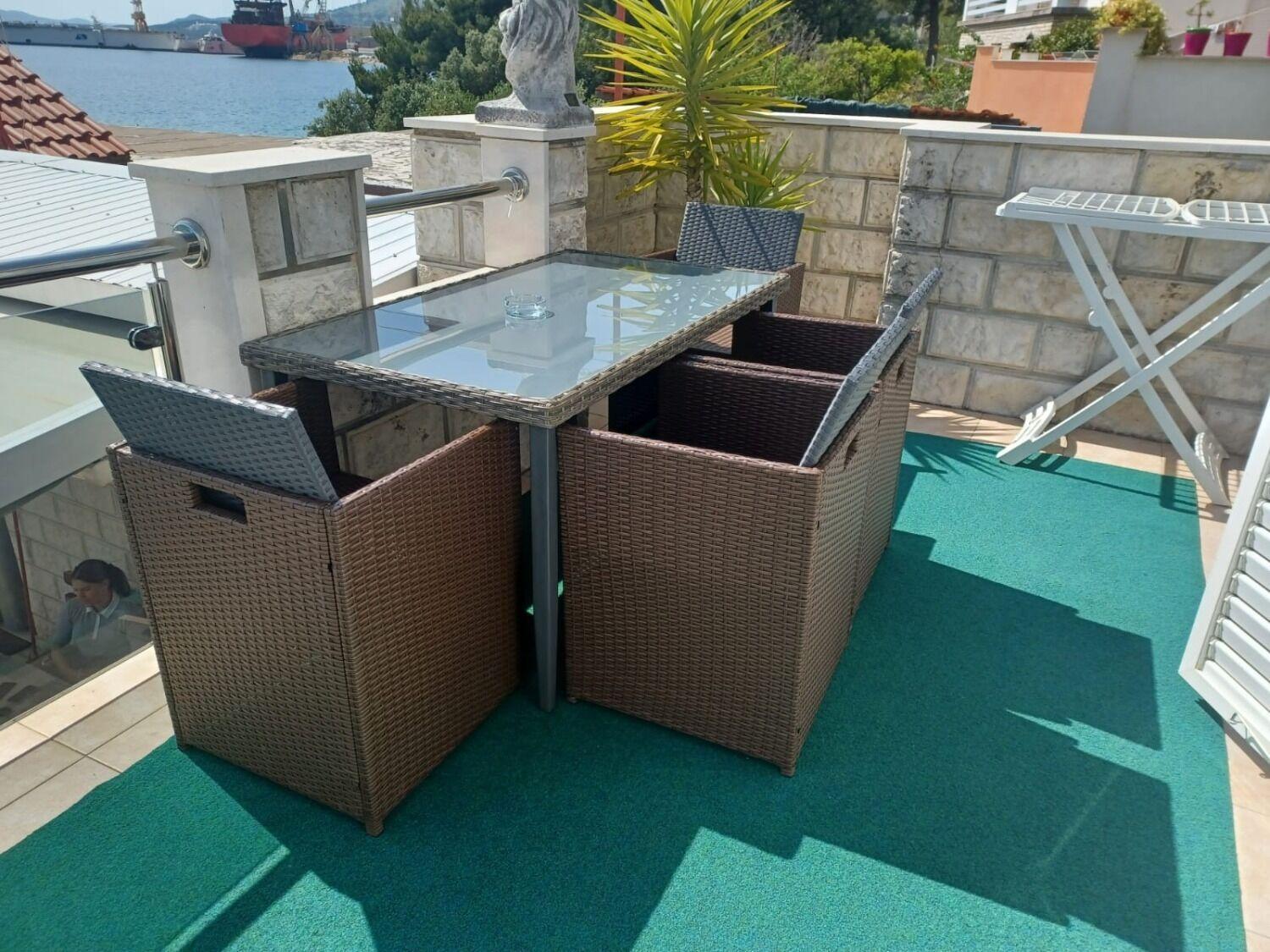 Apartments Marija Трогир Экстерьер фото